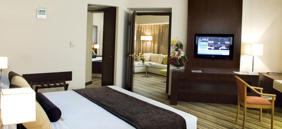 Avari Dubai Hotel Exterior photo